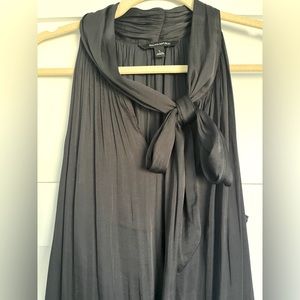 Women’s Banana Republic black, tie sleeveless blouse